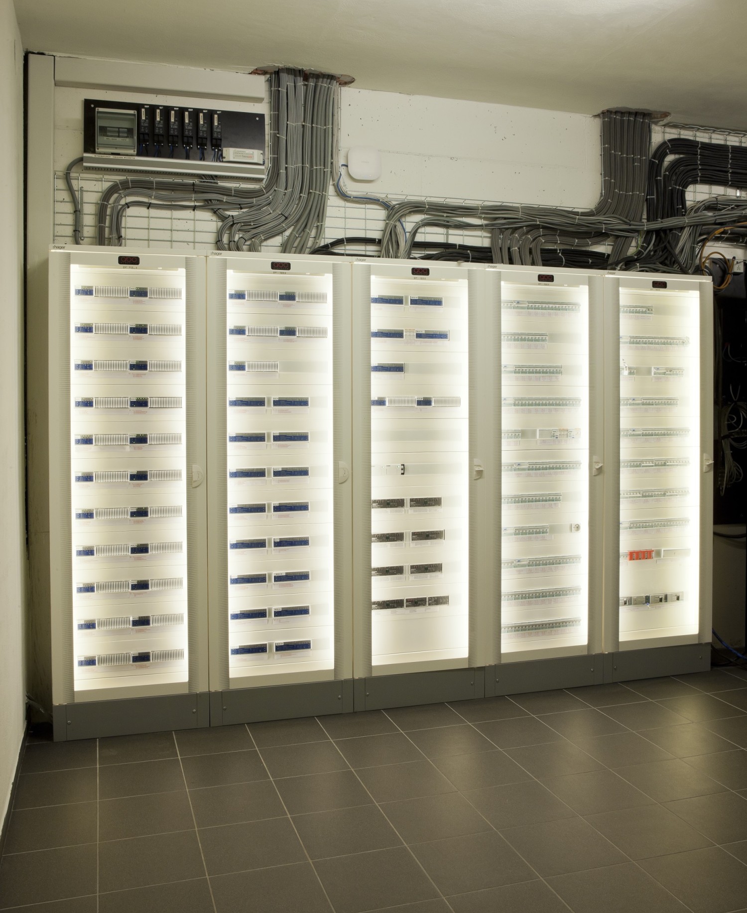 Een foto van het werk uitgevoerd door ABC - Domotica in Project YP